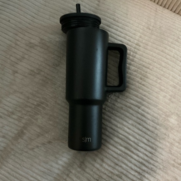 Simple Modern Black Travel Mug - Picture 1 of 4